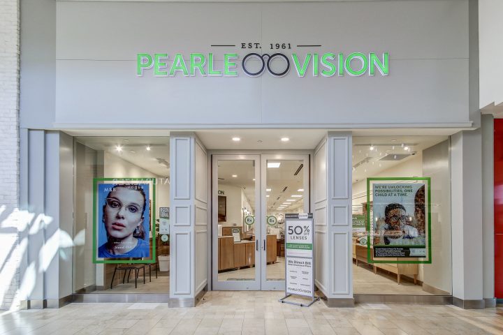 store front picture of Pearle Vision - an American chain of eye care stores- by BUILD IT